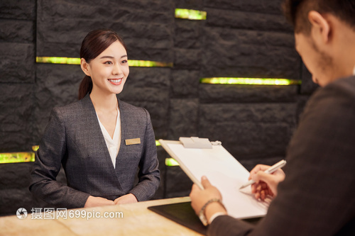 酒店前臺服務(wù) 為顧客高效辦理入住及商務(wù)服務(wù)的專業(yè)流程